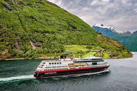 Hurtigruten cruise: met een postboot langs de Noorse fjorden