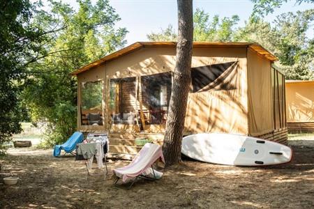 Huttopia Oleron Les Pins boeken