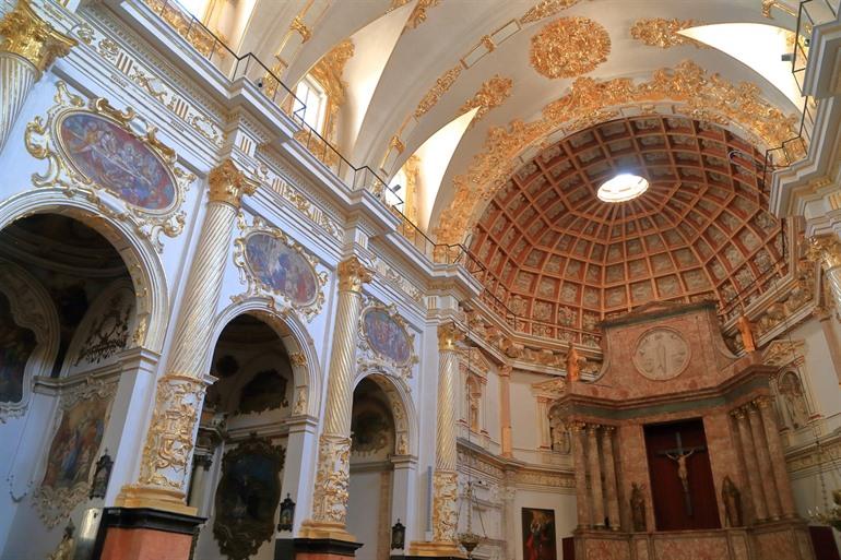 Iglesia de San Martín y San Antonio