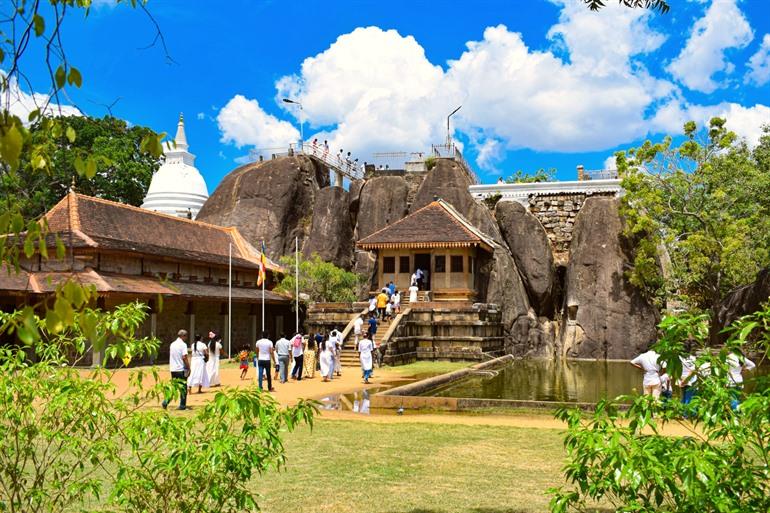 Isurumuniya Raja Maha Viharaya