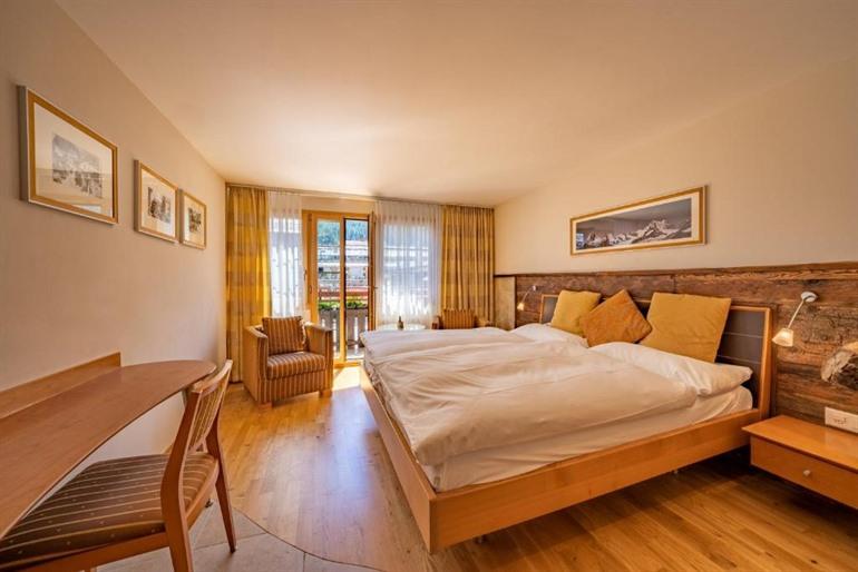 Kamer boeken bij het Hotel Pollux in het hart van Zermatt