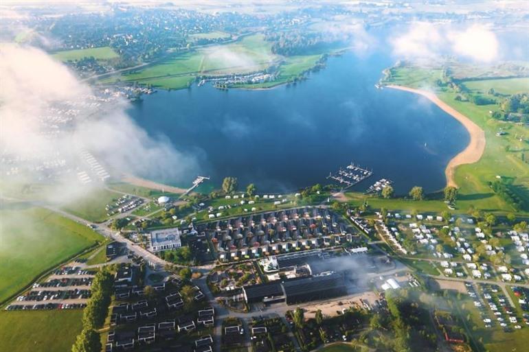 Kampeer bij Vakantiepark Eiland van Maurik