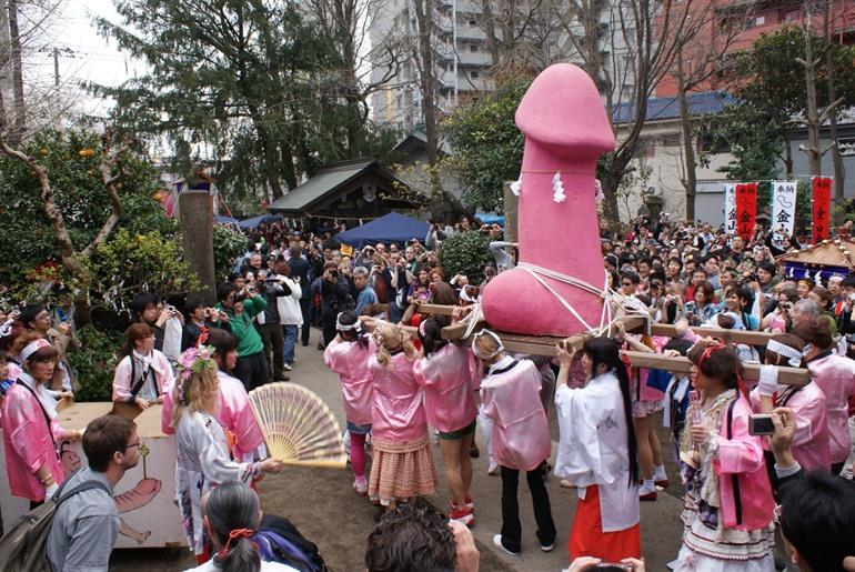 Kanamara Matsuri Festival, Japan