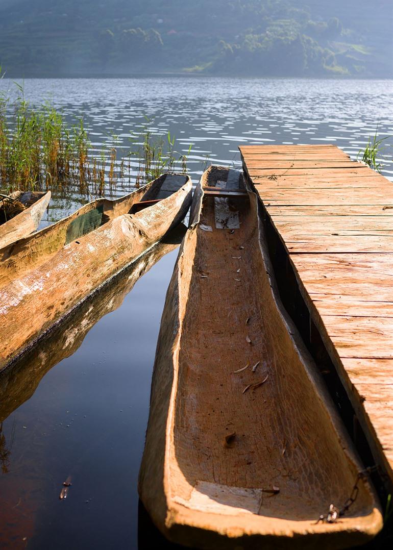 Kanotocht over Lake Bunyonyi