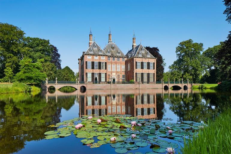 Kasteel Duivenvoorde nabij Den Haag