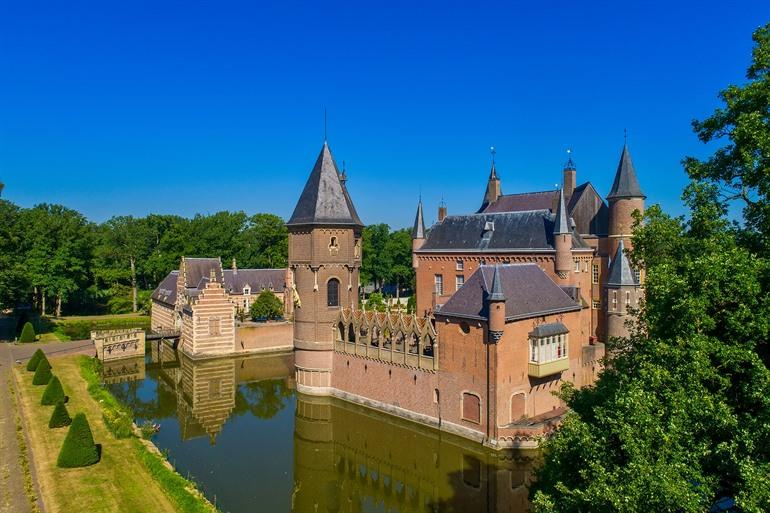 Kasteel Heeswijk in Noord-Brabant
