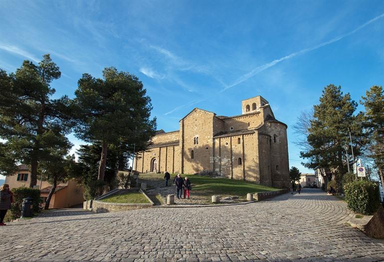 Kathedraal van San Leo, Emilia-Romagna