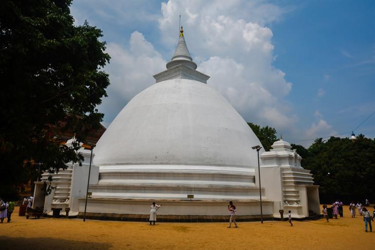 Kelaniya Raja Maha Vihara
