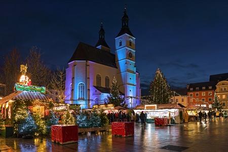 Kerstmarkt Neupfarrplatz in Regensburg