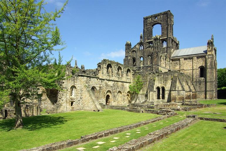 Kirkstall Abbey bezoeken in Leeds