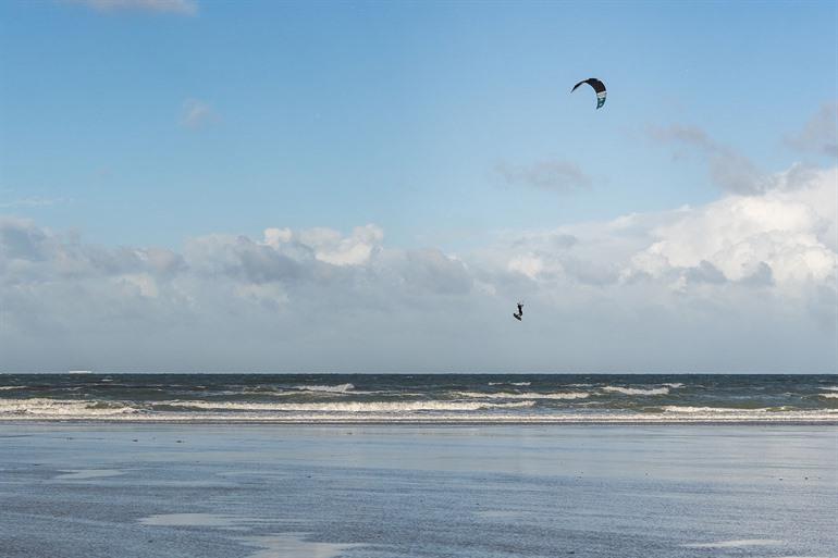Kitesurfen aan de Opaalkust