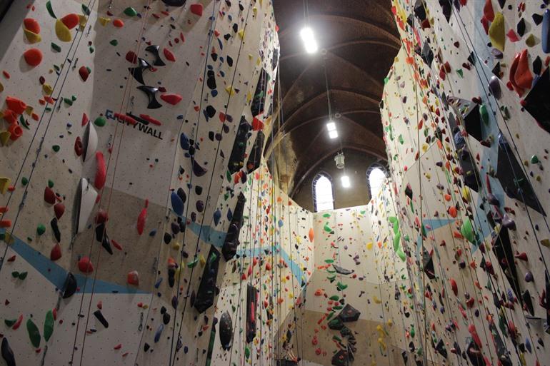 Klimmen in de Sint-Antonius van Paduakerk, Vorst