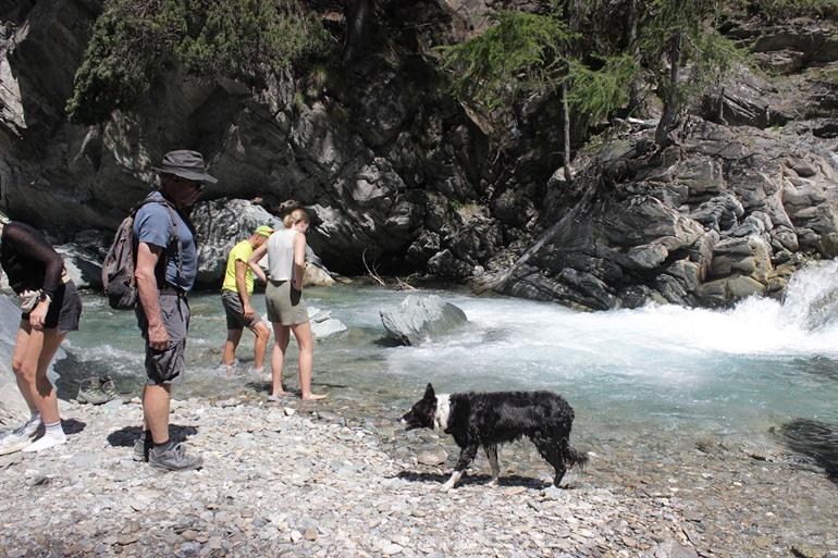Klimmen naar de Lillaz Watervallen