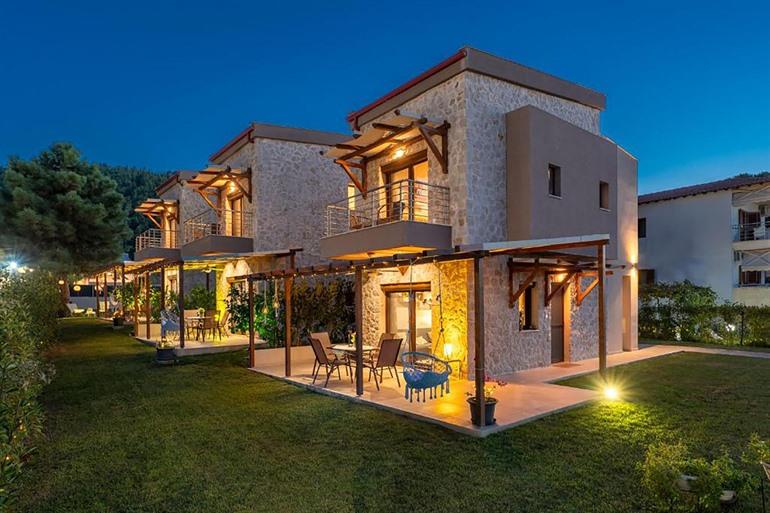 Kom tot rust en boek een overnachting in Limoncello Villas in Chalkidiki