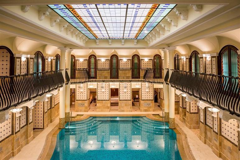 Koninklijke Spa Corinthia Hotel in Boedapest, Hongarije