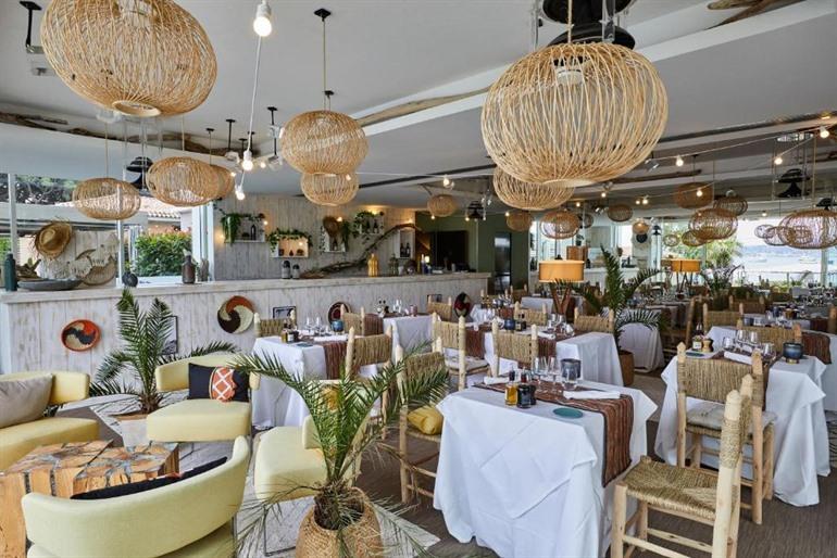 Kube Saint-Tropez boeken