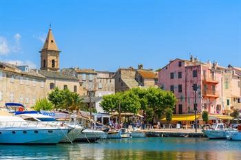 Kuieren in Saint-Florent Corsica