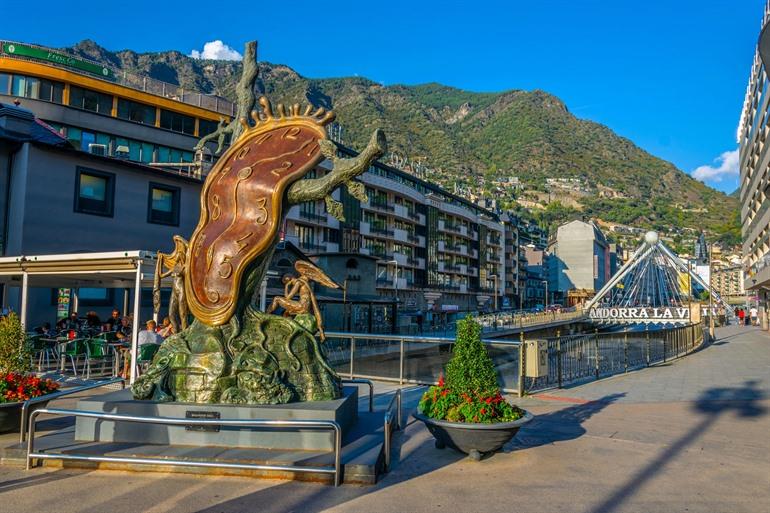 Kunstwerk The nobility of time in Andorra