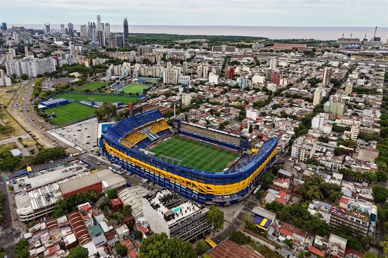 La Bombonera, met zijn iconische vorm