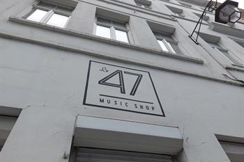 Le 47 music shop in Brussel