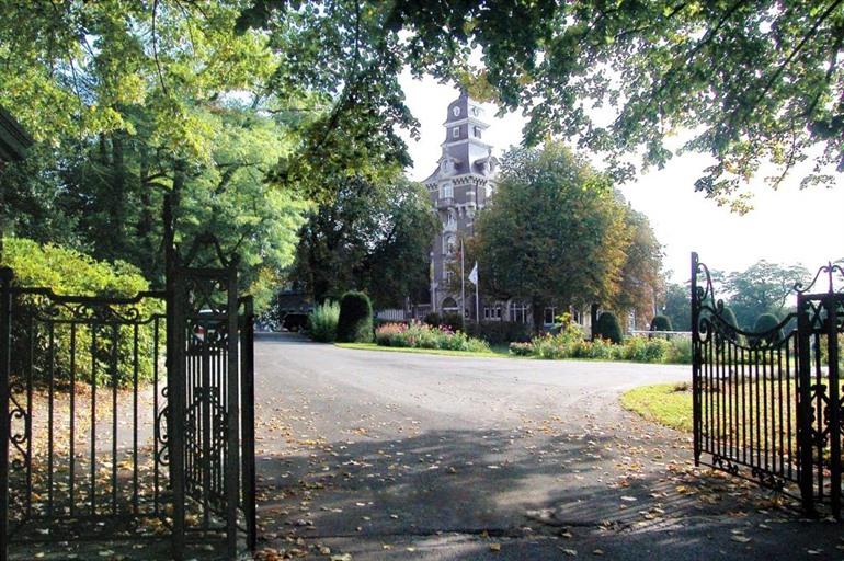 Le Chateau de Namur boeken