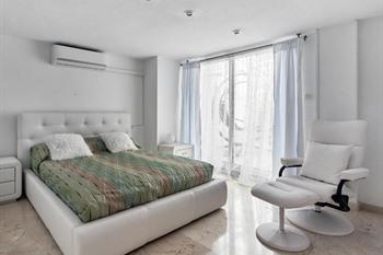 Lenas Apartments Radio Murcia boeken