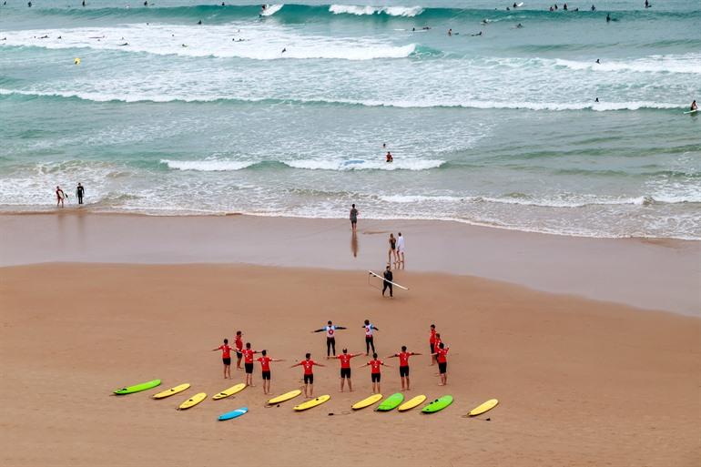 Leren surfen in Frankrijk