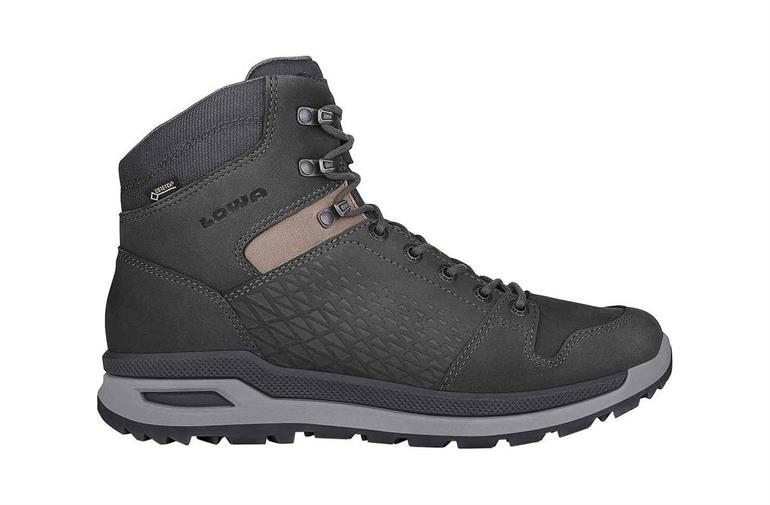 15x beste wandelschoenen 2022 + wat is dé ideale wandelschoen?