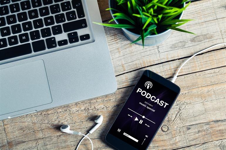 Luister naar een podcast