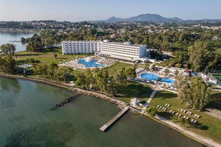 Luxe verblijf Kerkyra Blue Hotel & Spa by Louis Hotels op de rand van Corfu Stad