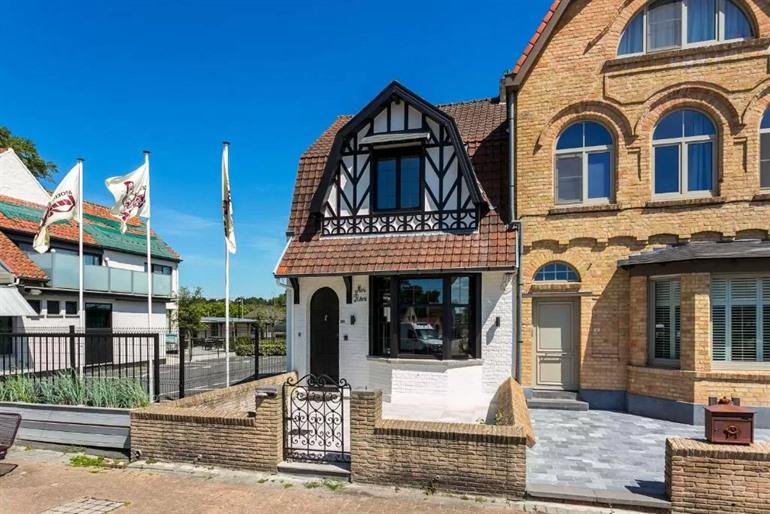 Maison Clos De Panne boeken