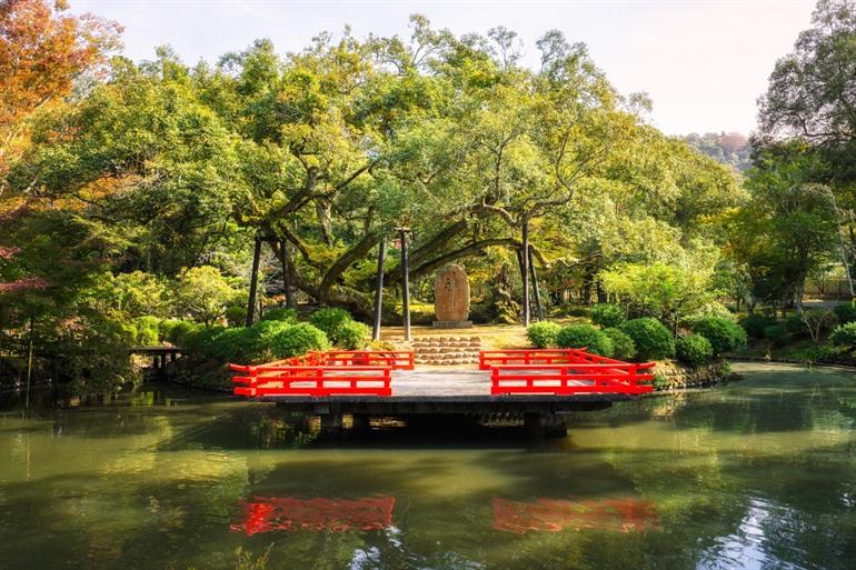 Manyo Botanical Garden