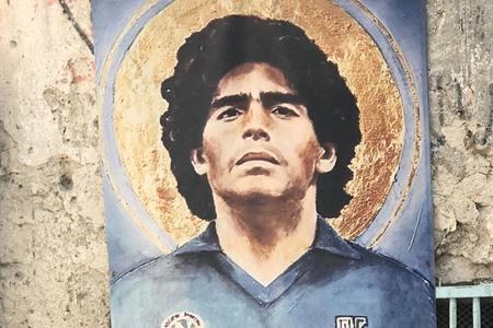 Street-art Napels: Ontdek de mooiste muurschilderingen + foto's