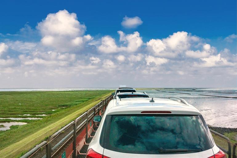 Met de autotrein over de brug naar Sylt
