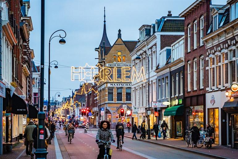 Met de fiets naar het centrum van Haarlem