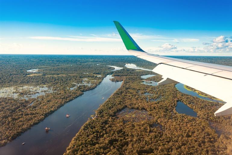 Met he vliegtuig naar Iquitos