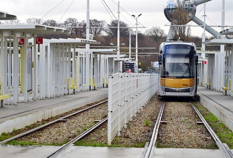 Metro naar de Heizel, bij het Atomium en Mini-Europa