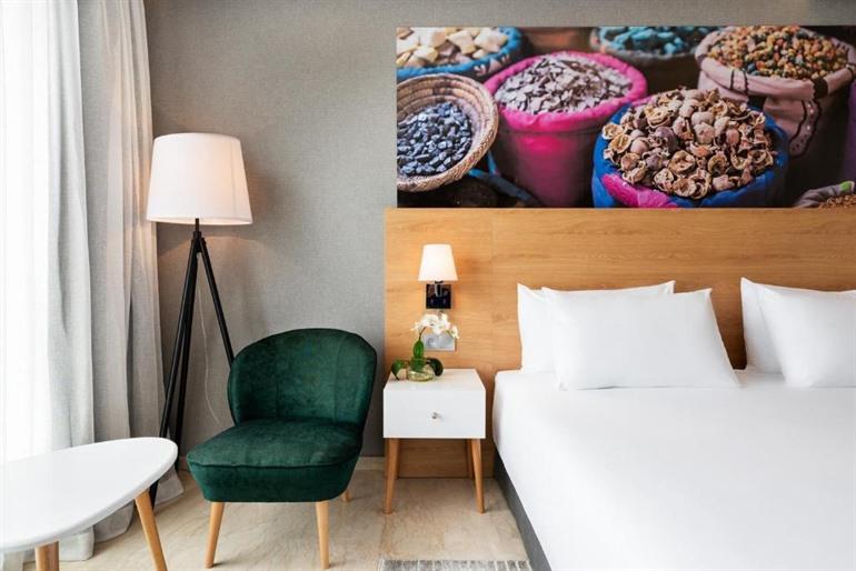 MID TOWN Casablanca boeken