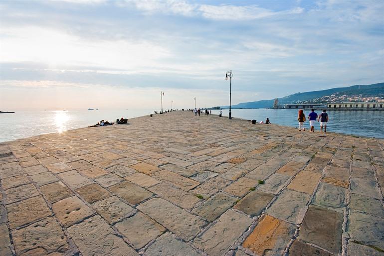 Molo Audace in Trieste, Italië