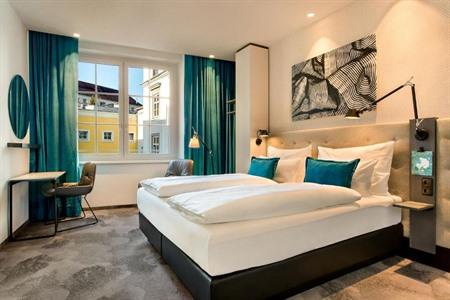 Motel One Linz-Hauptplatz boeken