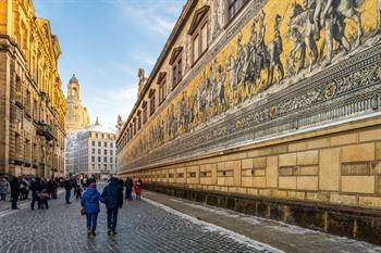 Mozaïek van Fürstenzug in het centrum van Dresden