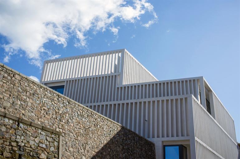 Museo de Arte Contemporáneo Helga Alvear