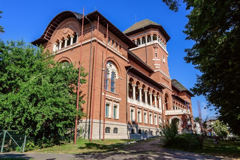 Muzeul National al Taranului Roman