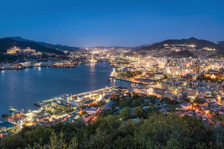 Nagasaki by night