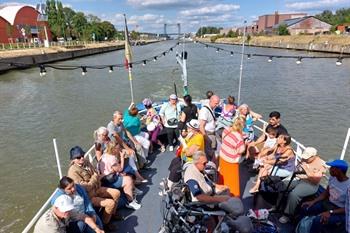 Neem de waterbus richting Brussel, Vilvoorde