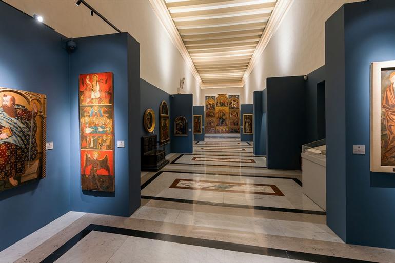 Neem een kijkje in het St. Paul’s Cathedral Museum, Mdina, Malta