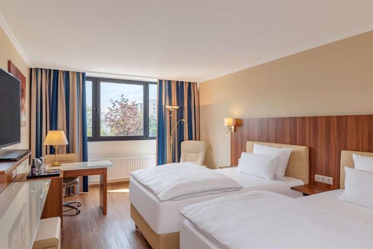 NH Ingolstadt boeken