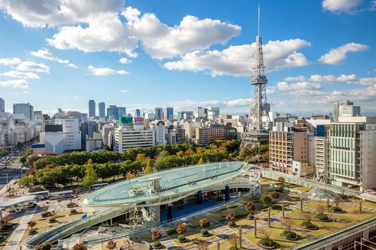 Oasis 21 in het centrum van Nagoya