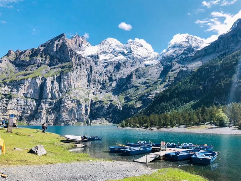 Oeschinensee in Zwitserland