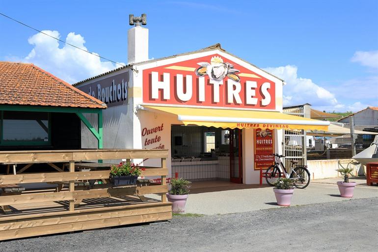 Oesterhutten in de Oesterhaven van Bonhomme, Île de Noirmoutier